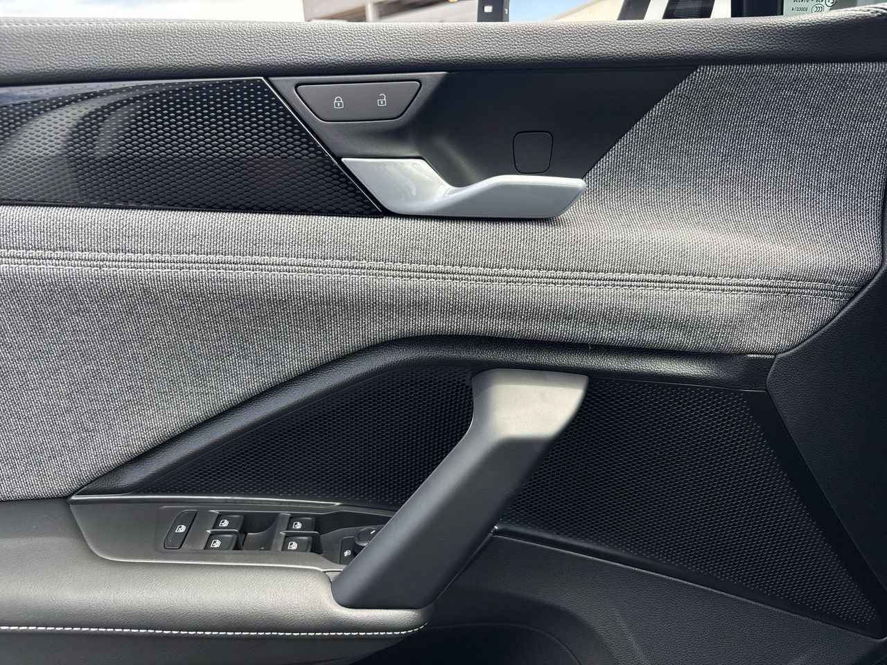 New 2026 Volkswagen Tiguan S AWD/4WD image 17