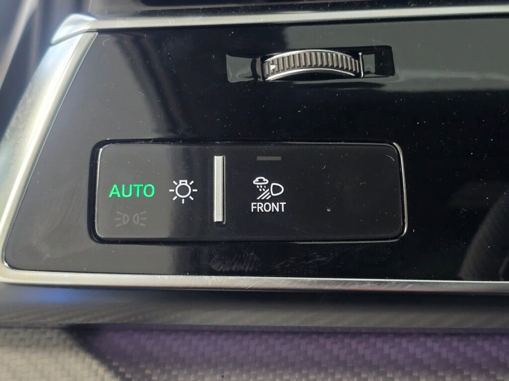 New 2026 Audi SQ7 Premium Plus image 27