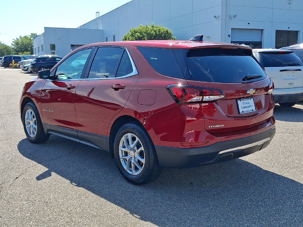 Used 2023 Chevrolet Equinox LT FWD image 7
