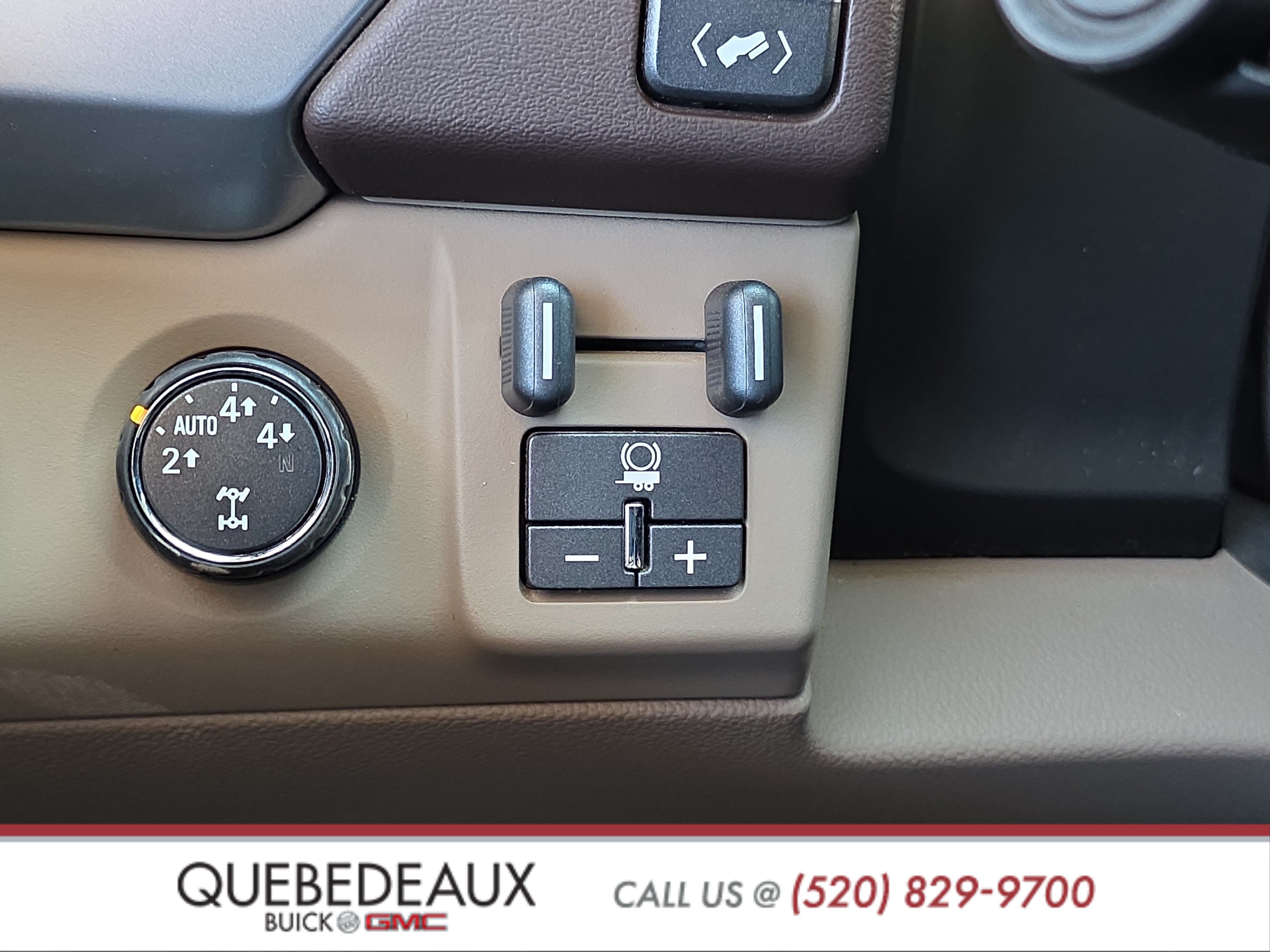 Used 2015 Chevrolet Tahoe LTZ AWD/4WD image 26