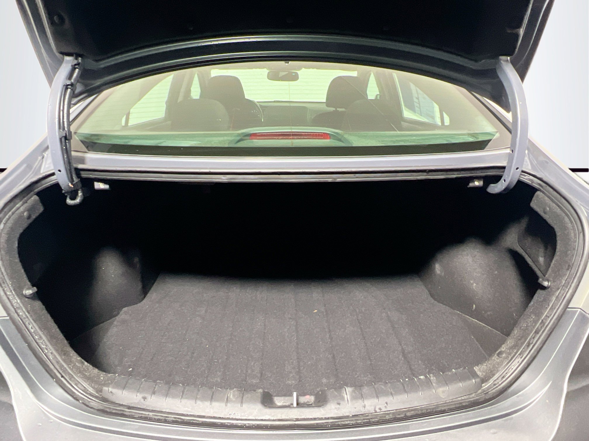 Used 2017 Hyundai Elantra Value Edition w/ Cargo Package image 34