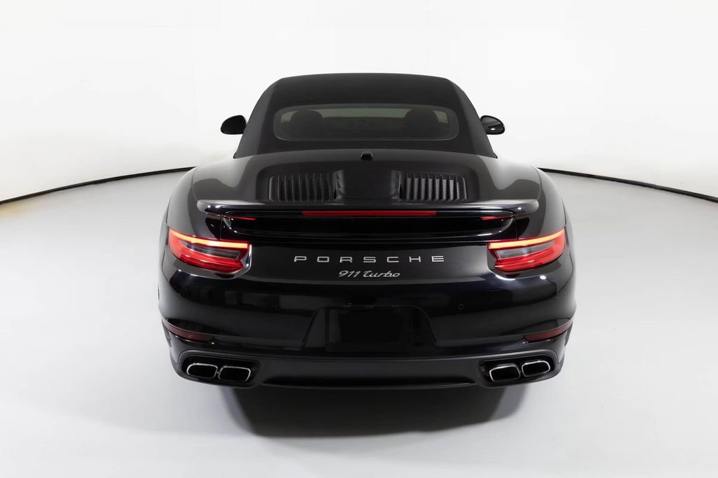 Used 2019 Porsche 911 Turbo image 15