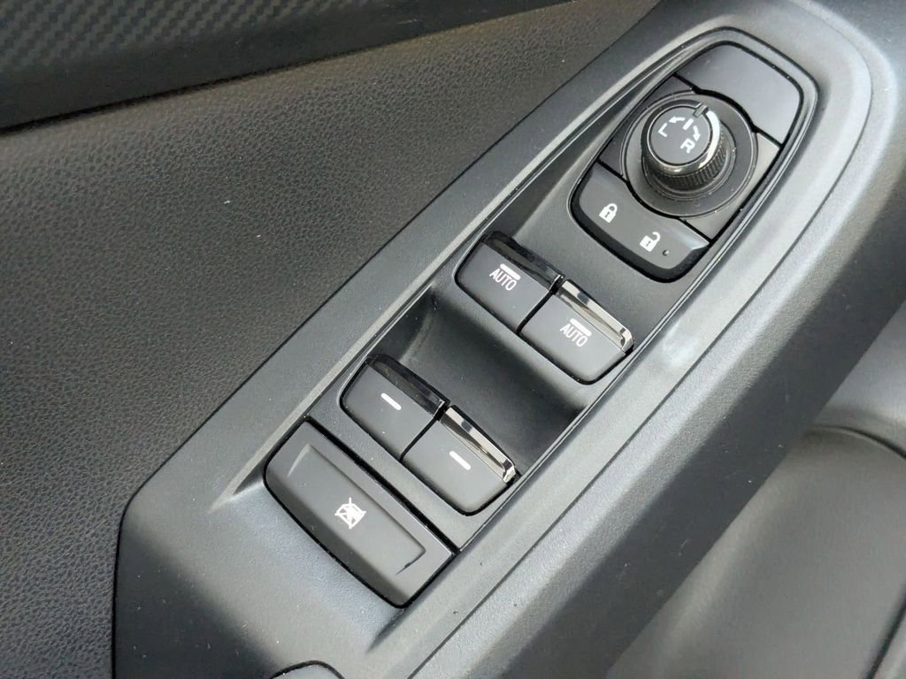 Used 2024 Subaru Crosstrek 2.0i Premium image 15