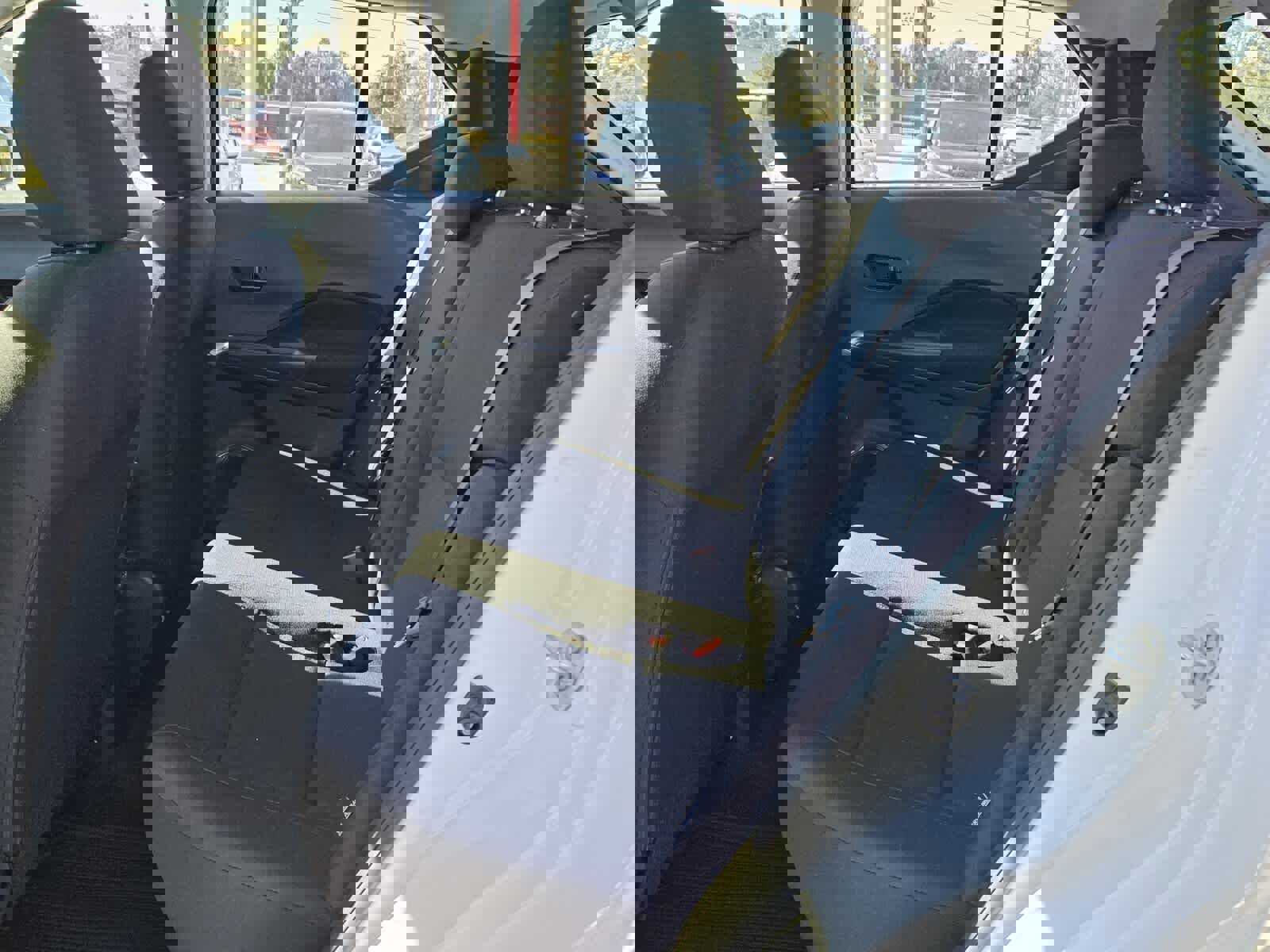 New 2025 Nissan Kicks Play S image 4