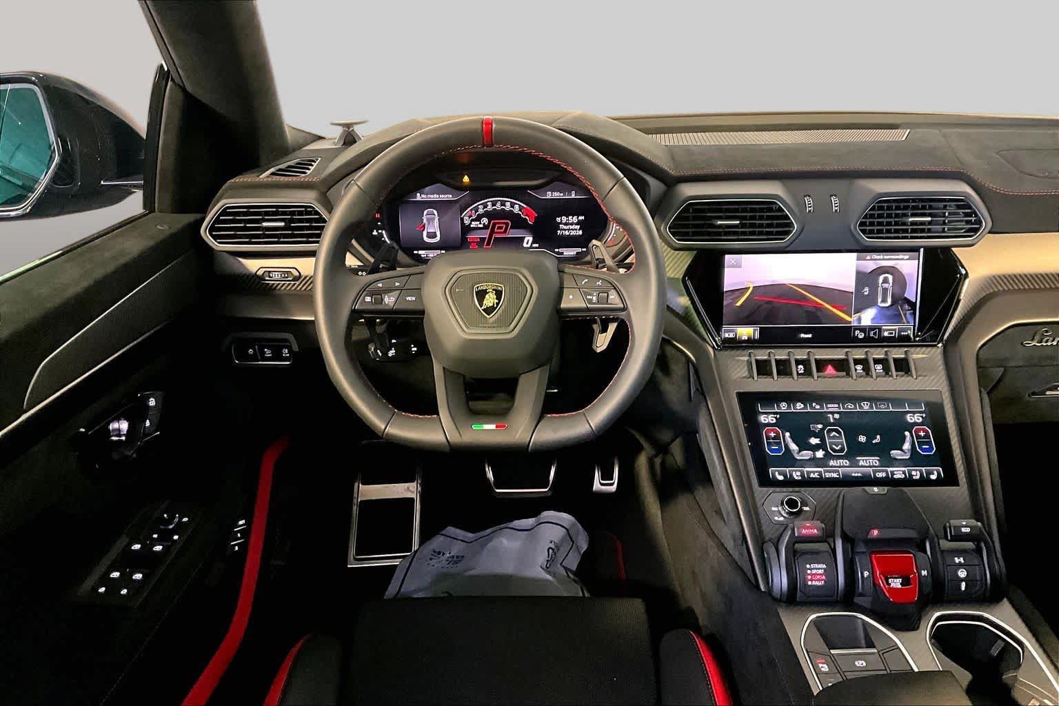 Used 2024 Lamborghini Urus Performante AWD/4WD image 6