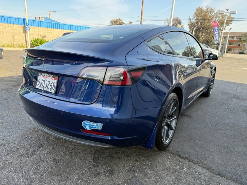 Used 2018 Tesla Model 3 Long Range image 5