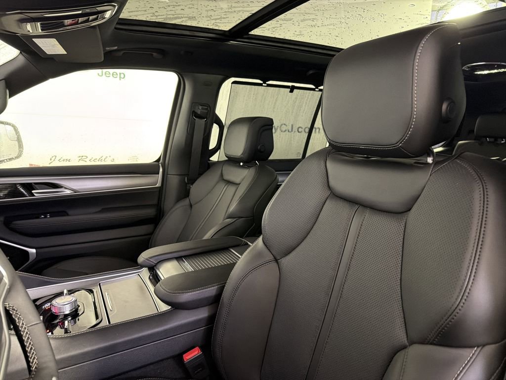 New 2026 Jeep Grand Wagoneer Limited image 10