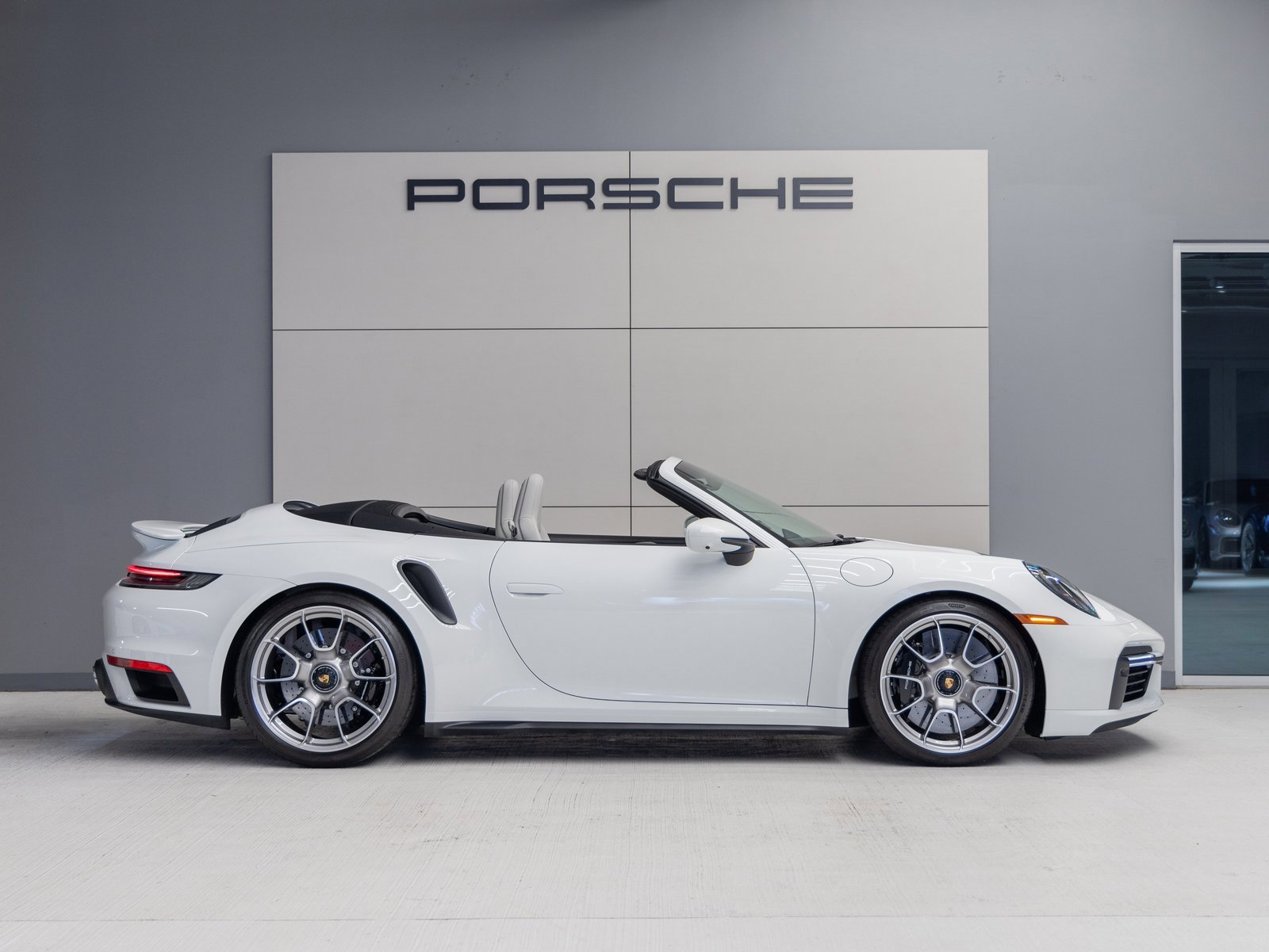 Certified 2024 Porsche 911 Turbo S image 10