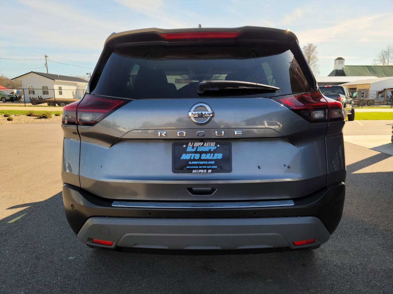 Used 2021 Nissan Rogue SV AWD/4WD image 5