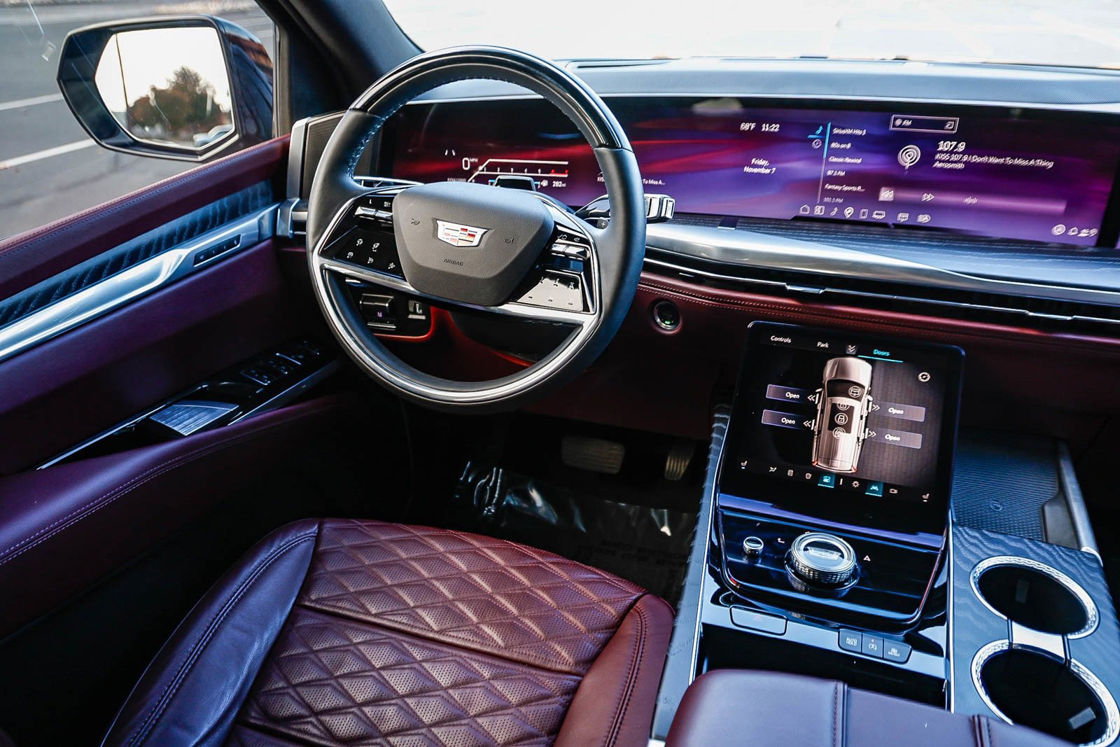 Used 2025 Cadillac Escalade Sport w/ Touring Package image 14