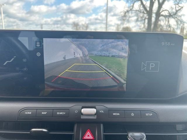 Used 2025 Kia K4 EX image 23