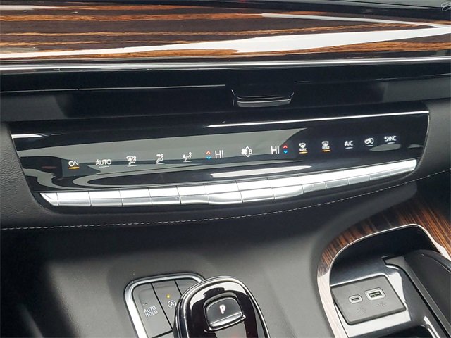 Used 2023 Cadillac Escalade Premium Luxury image 27