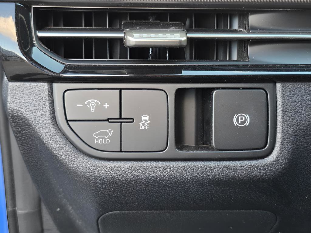 Used 2026 Kia Sportage EX image 25