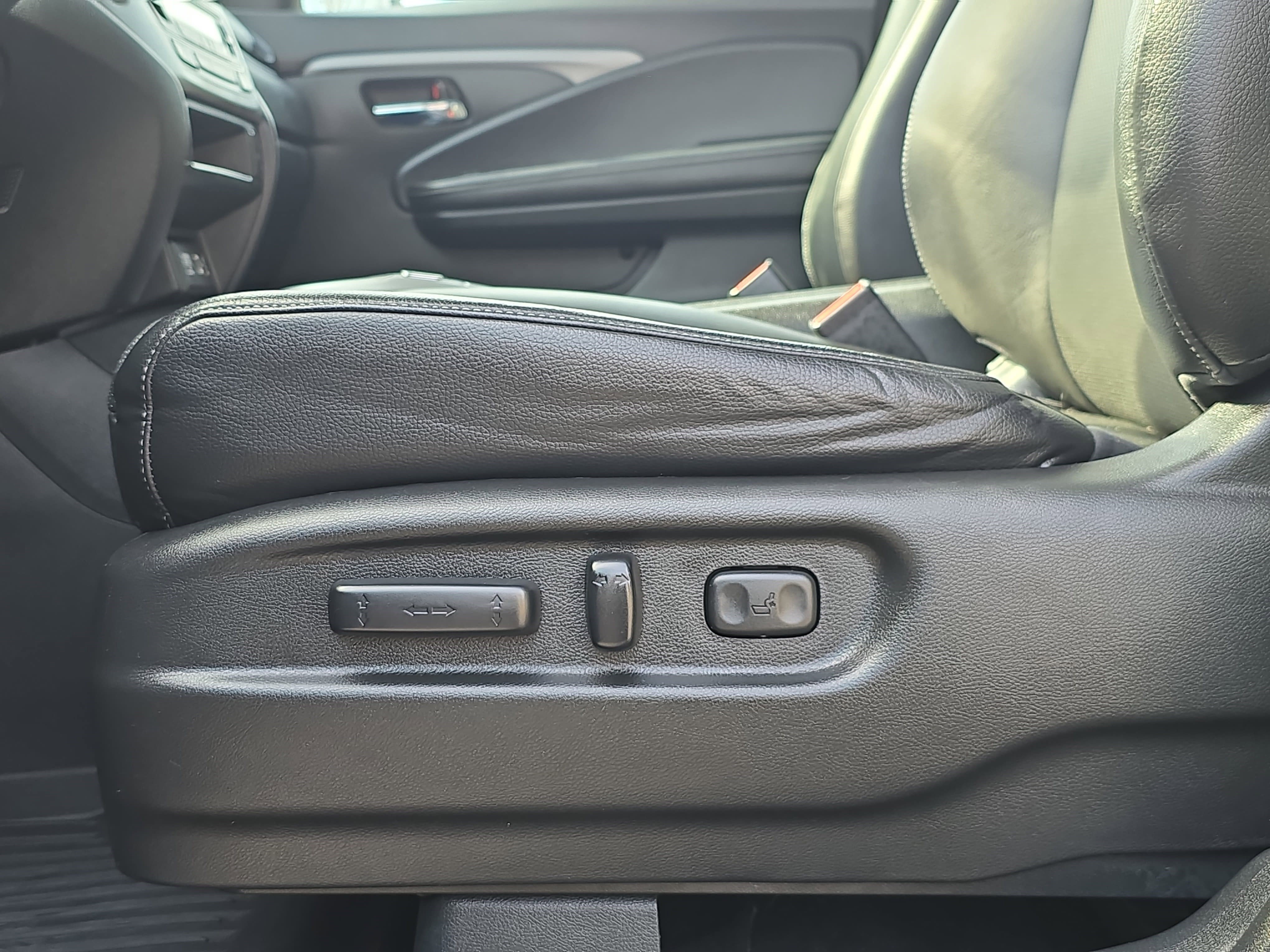 Used 2023 Honda Ridgeline RTL image 29