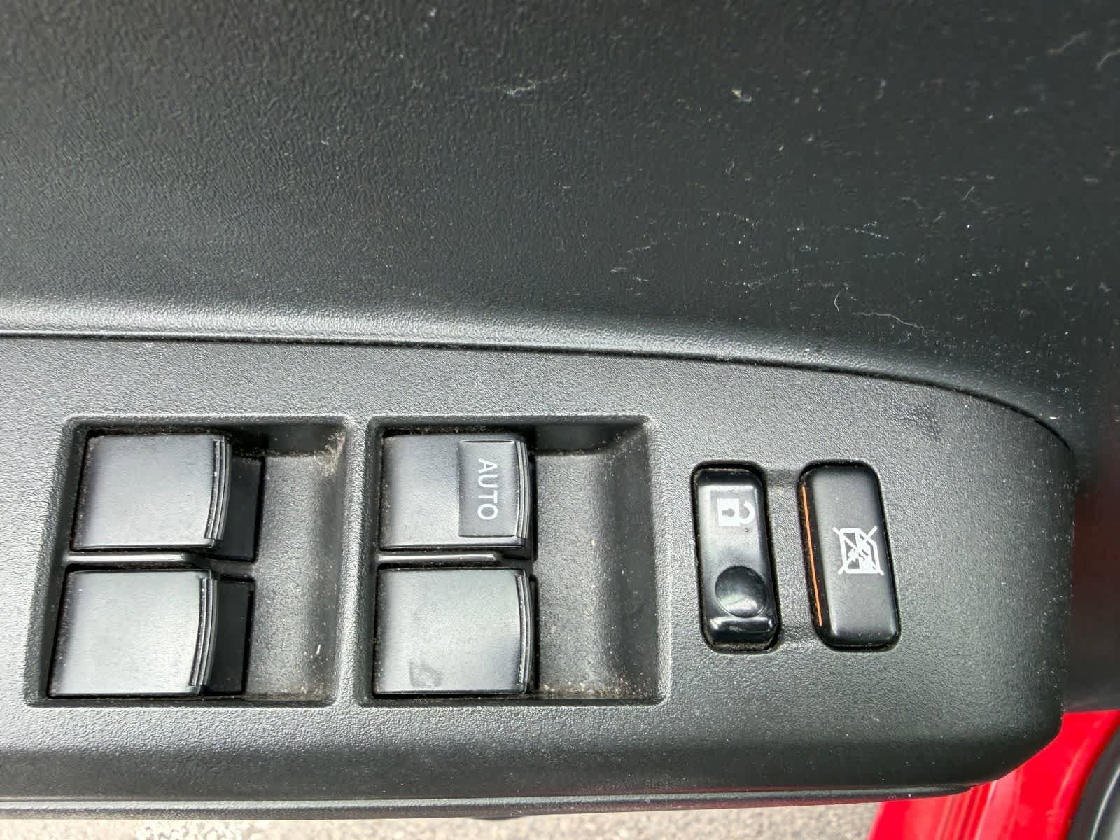 Used 2014 Scion xB FWD image 7