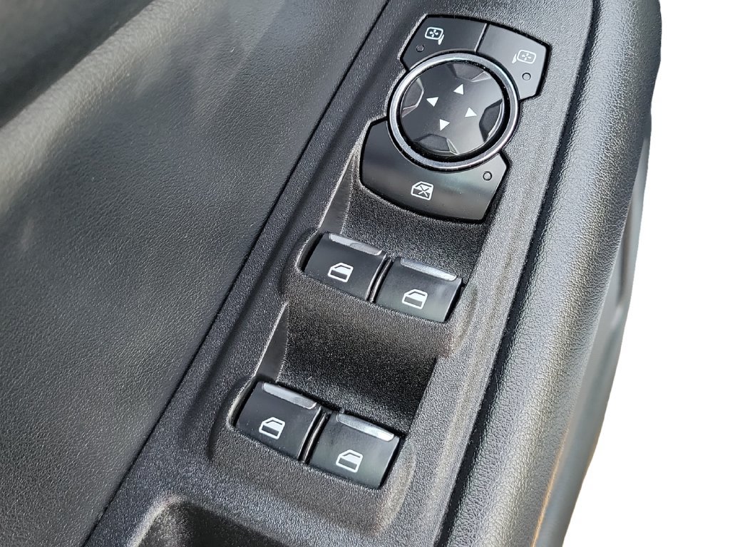 Used 2023 Ford Edge SEL AWD/4WD image 24