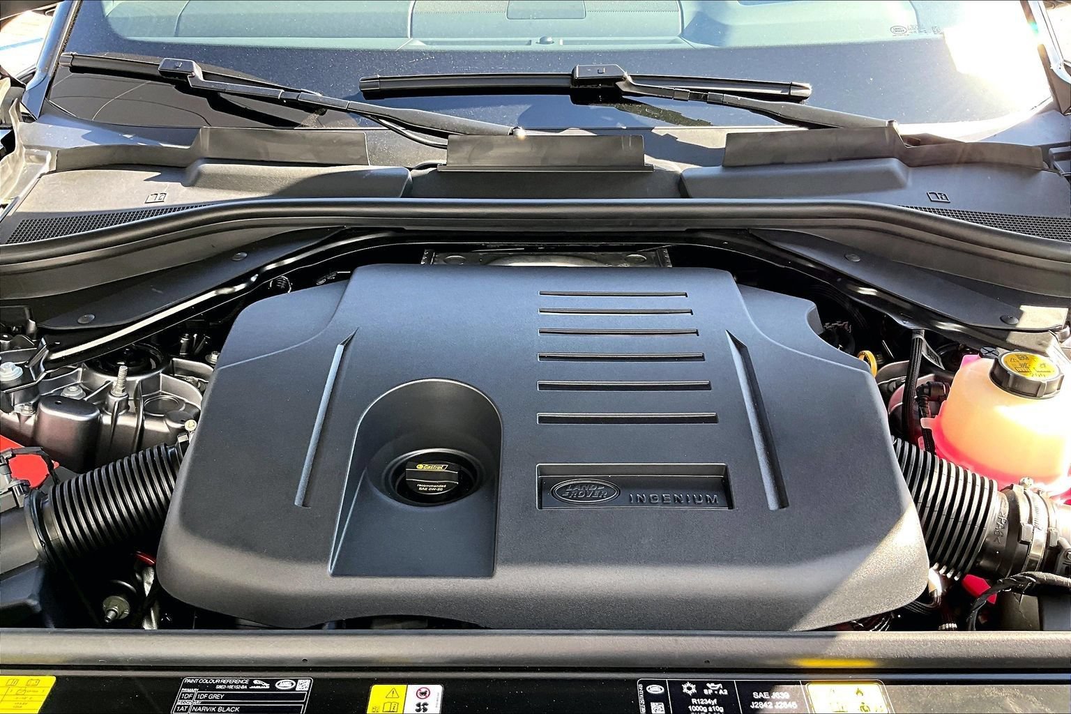 New 2026 Land Rover Range Rover SE AWD/4WD image 11