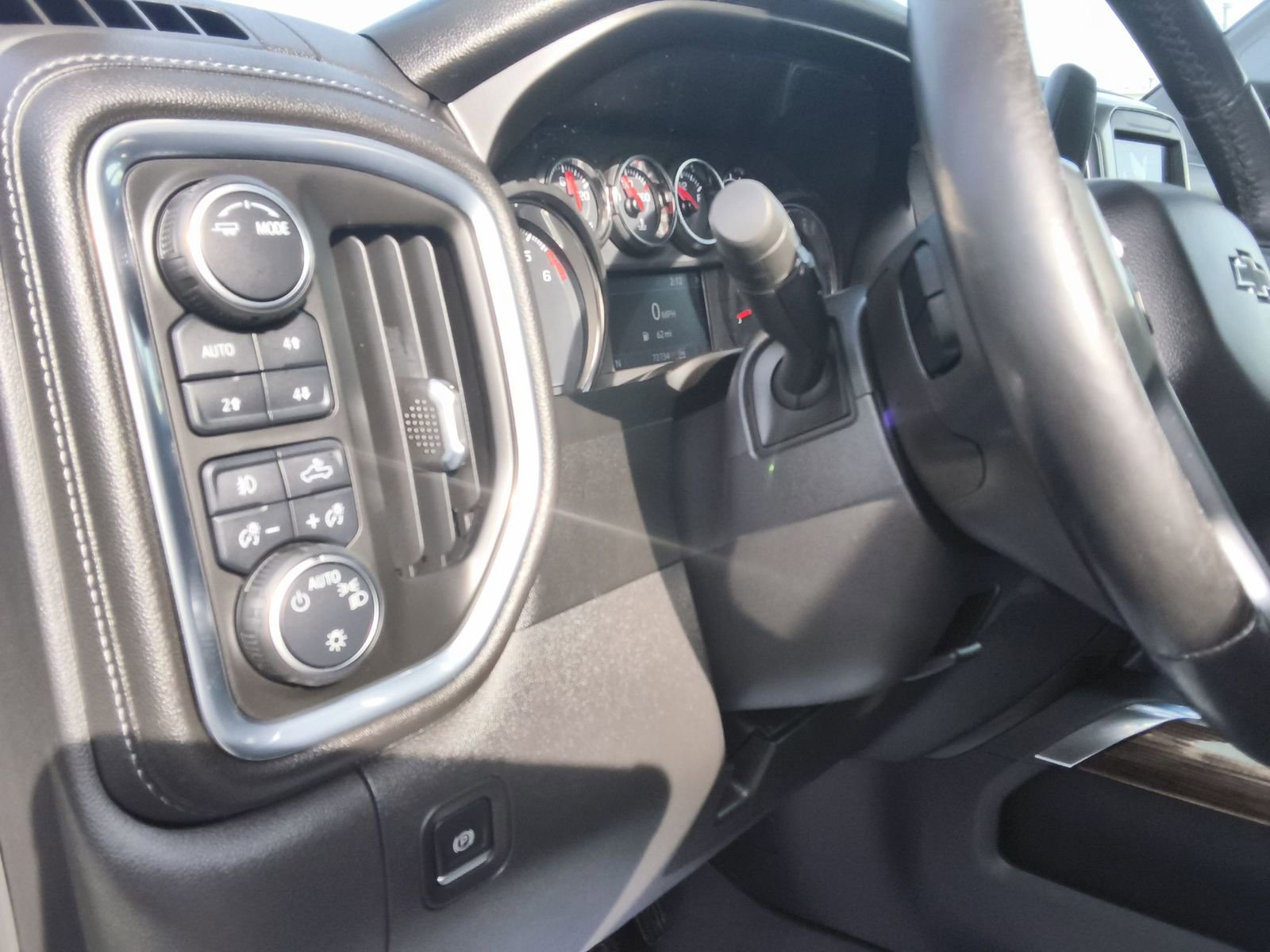 Certified 2021 Chevrolet Silverado 1500 LT Trail Boss w/ Convenience Package II image 20