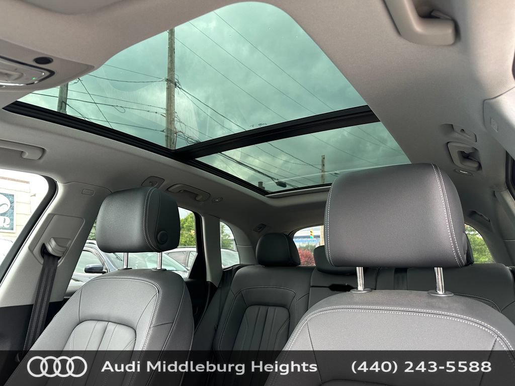 Certified 2023 Audi Q5 2.0T Premium w/ Convenience Package AWD/4WD image 34