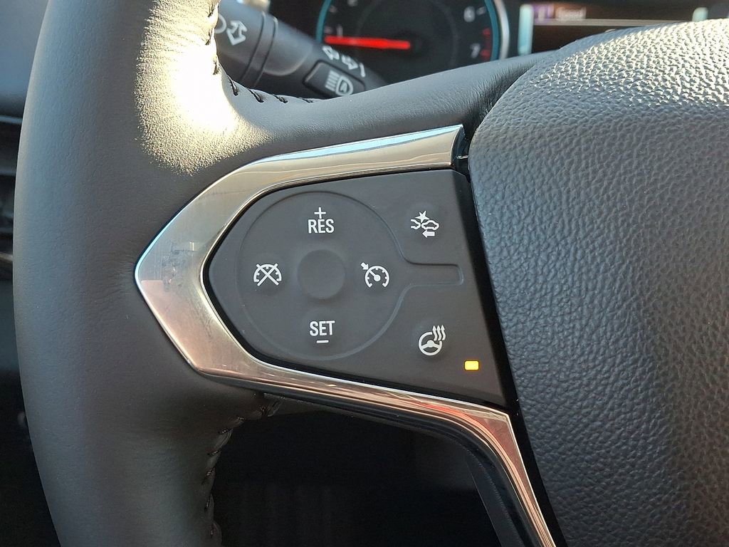 Used 2018 Chevrolet Traverse Premier image 24