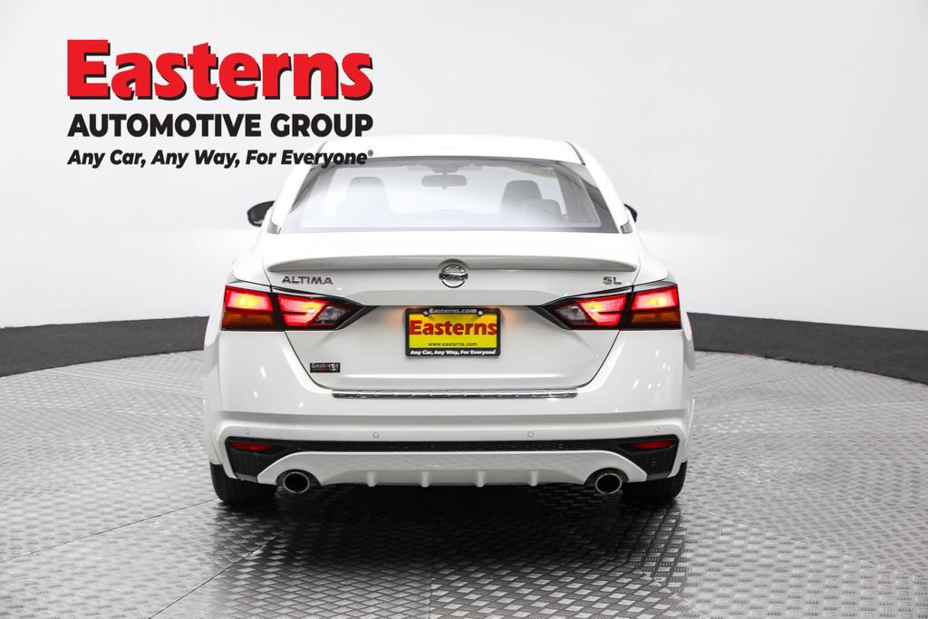 Used 2022 Nissan Altima 2.5 SL FWD image 6
