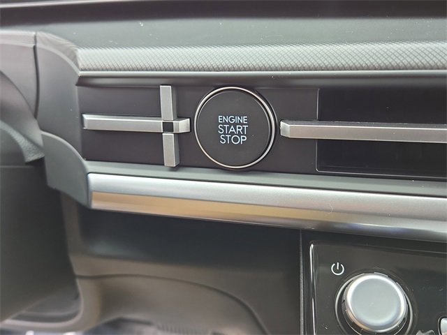 New 2026 Hyundai Santa Fe SE image 11