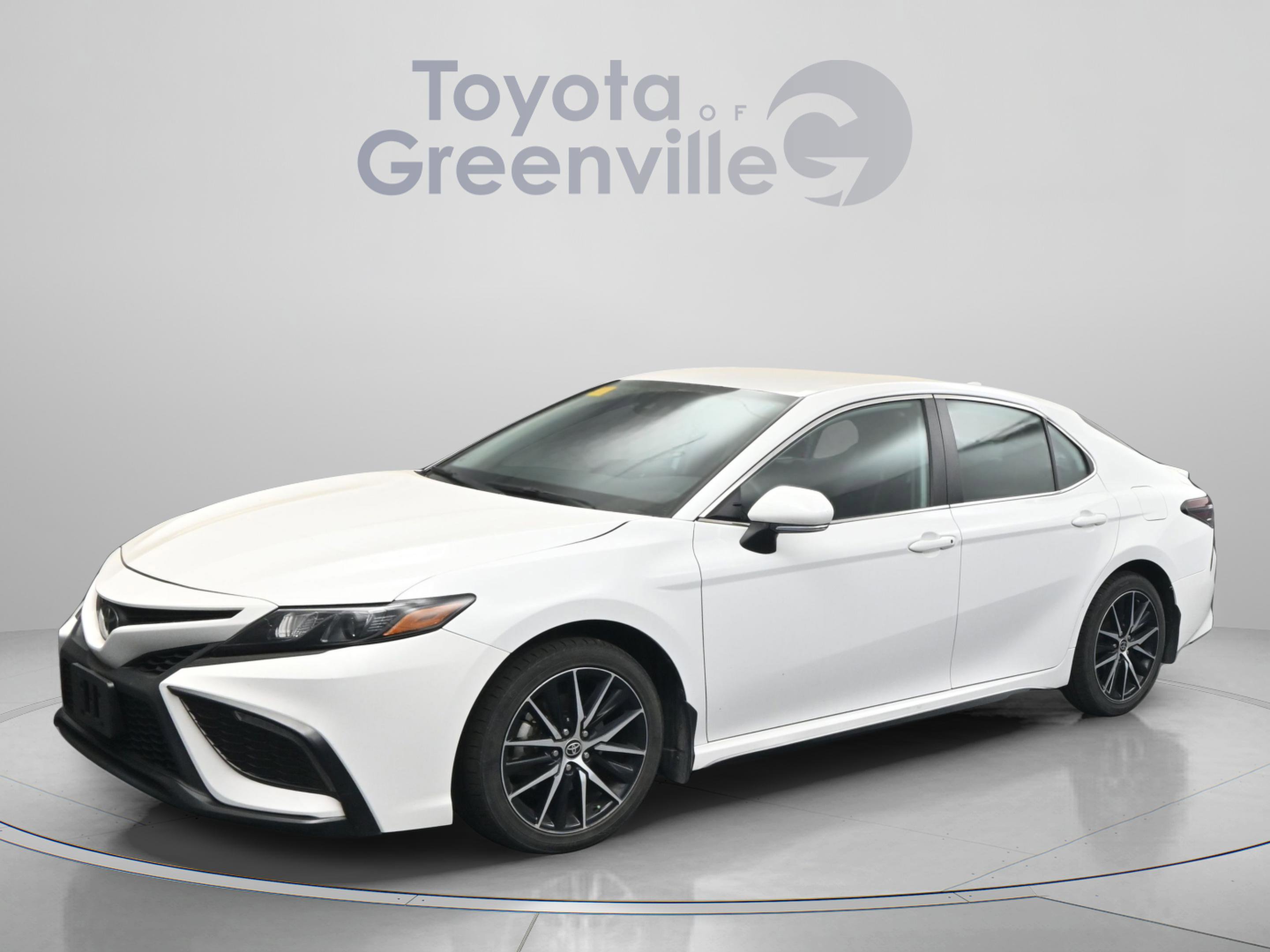Certified 2024 Toyota Camry SE FWD video 1