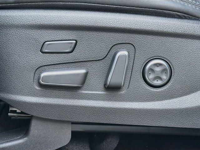 Used 2023 Hyundai Santa Fe Calligraphy FWD image 25