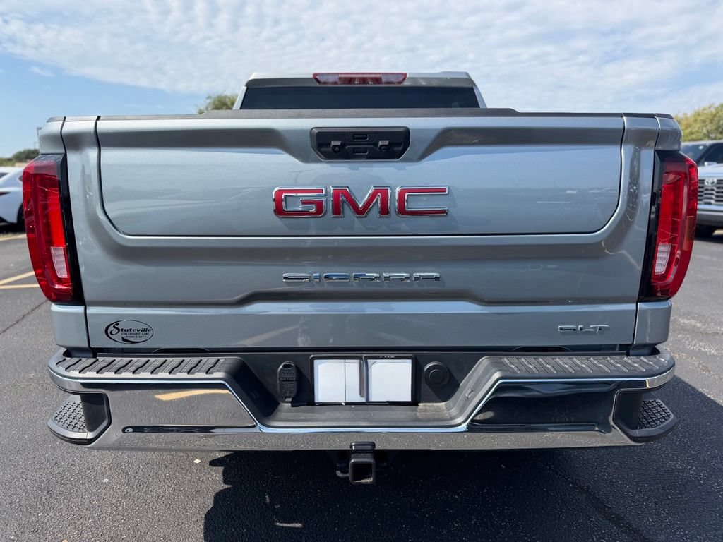 Used 2025 GMC Sierra 1500 SLT AWD/4WD image 6