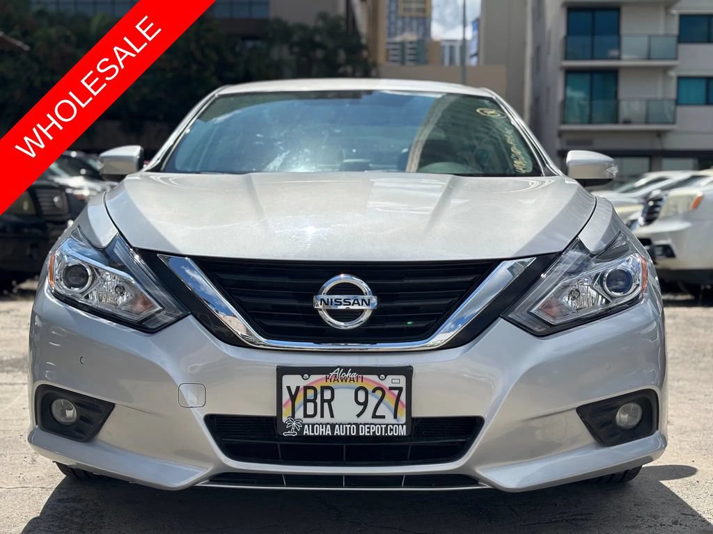 Used 2016 Nissan Altima 3.5 SL w/ 3.5 Technology Package FWD image 7