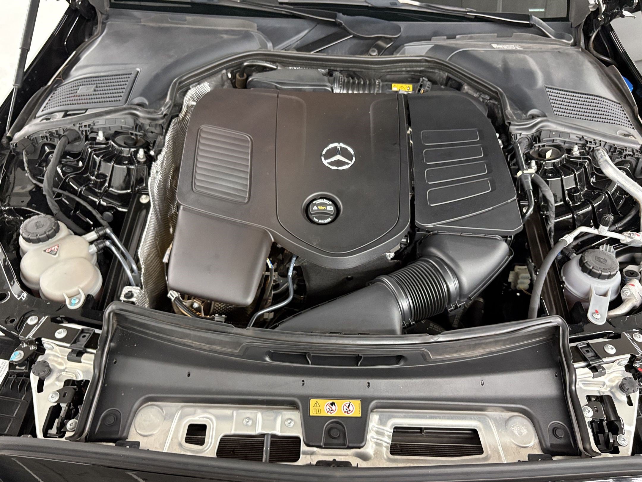 Certified 2023 Mercedes-Benz C 300 Sedan image 32