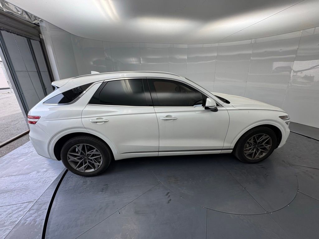 Used 2023 Genesis GV70 2.5T w/ Select Package image 6
