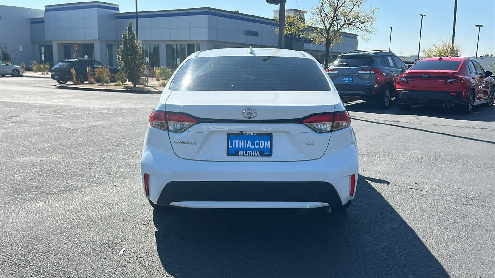 Used 2020 Toyota Corolla LE FWD image 6