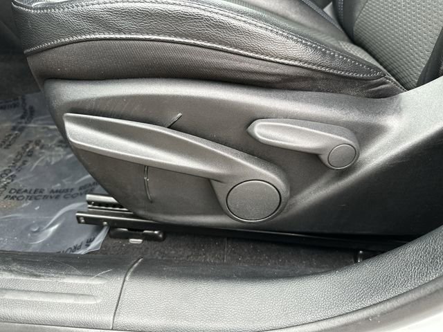 Used 2024 Jeep Compass Latitude image 16