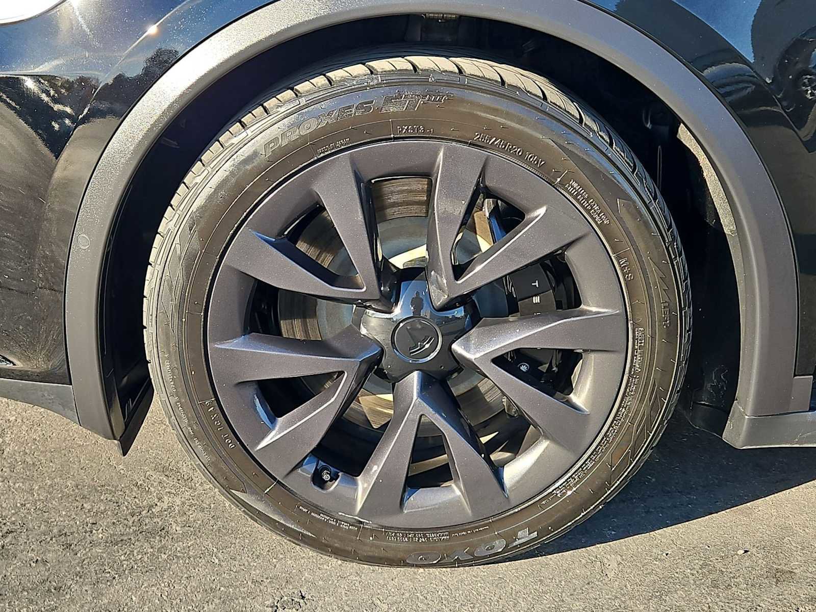 Used 2022 Tesla Model X Plaid image 13