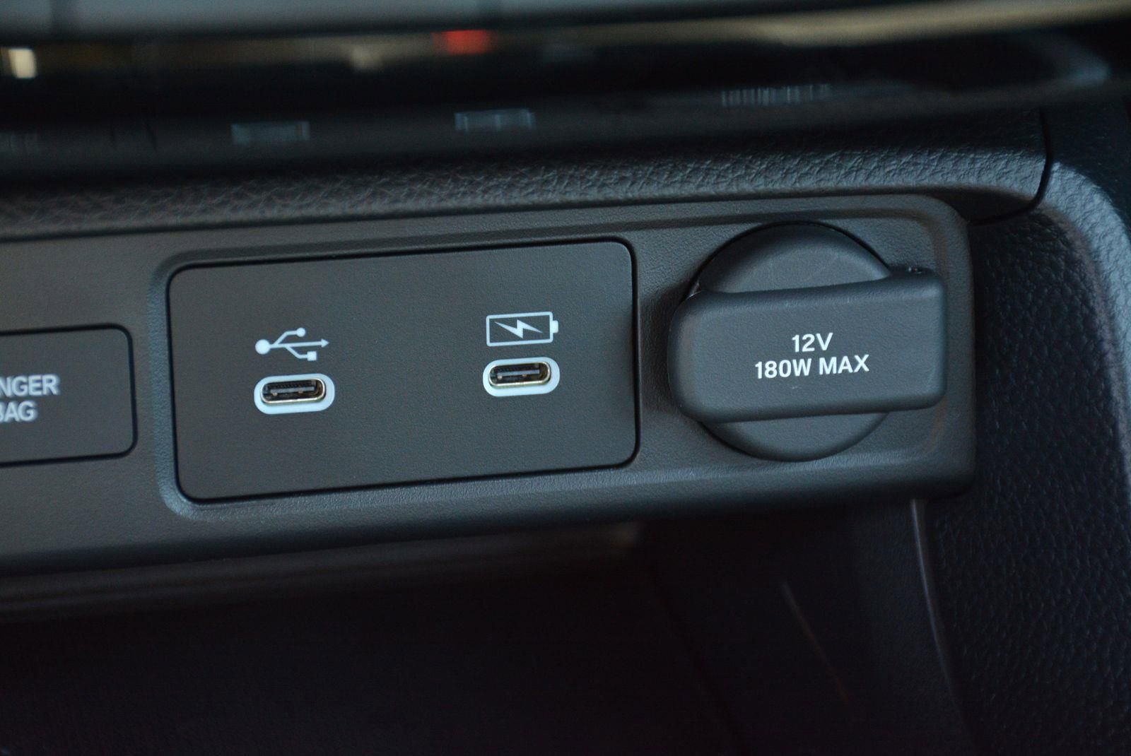 Used 2025 Honda Civic Sport image 25