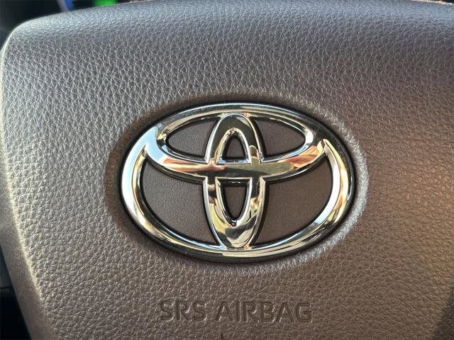 Certified 2023 Toyota Sienna Platinum image 43