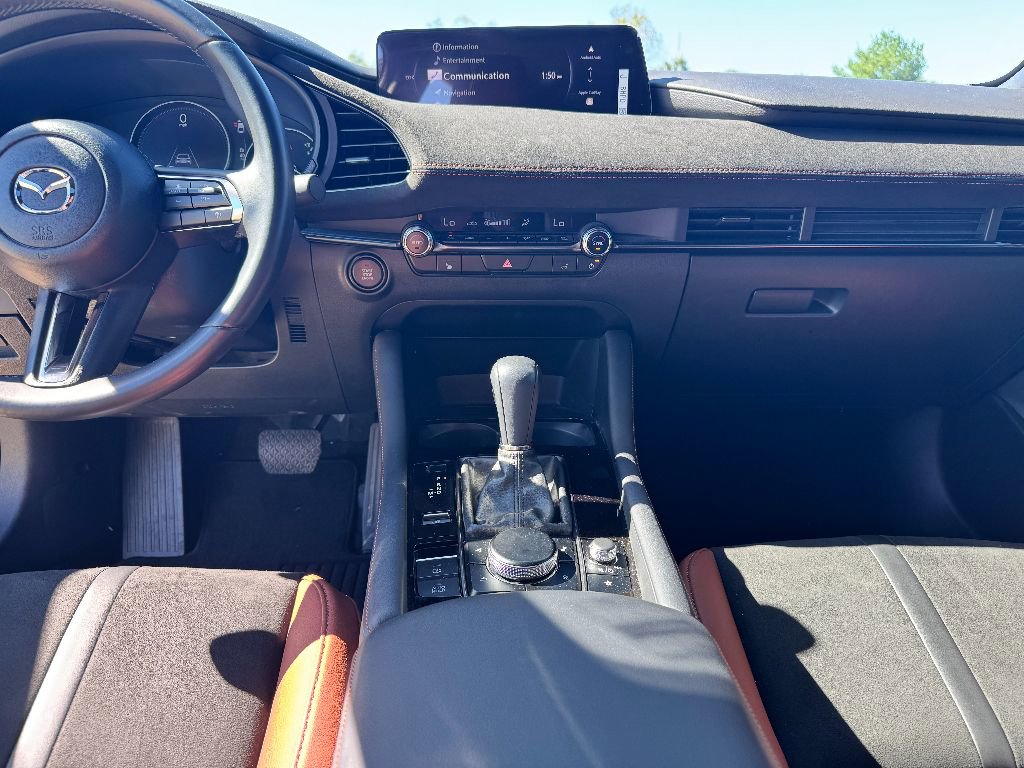 Certified 2025 MAZDA MAZDA3 Carbon image 25