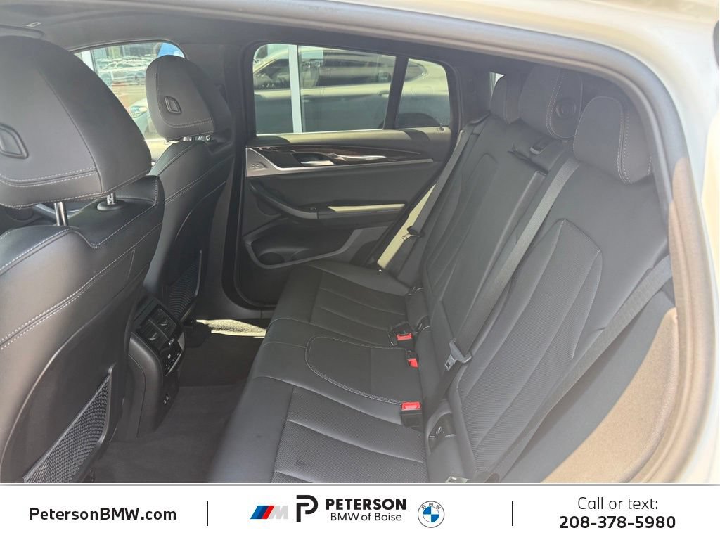 Used 2024 BMW X4 xDrive30i w/ Parking Assistance Package AWD/4WD image 15