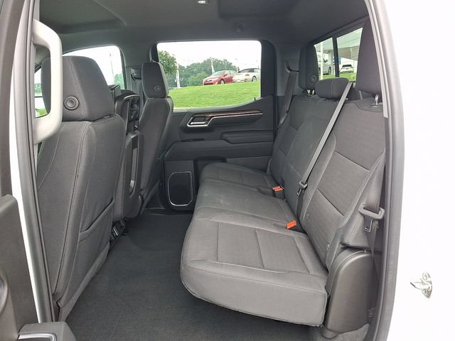 Used 2025 Chevrolet Silverado 1500 LT w/ Protection Package AWD/4WD image 9