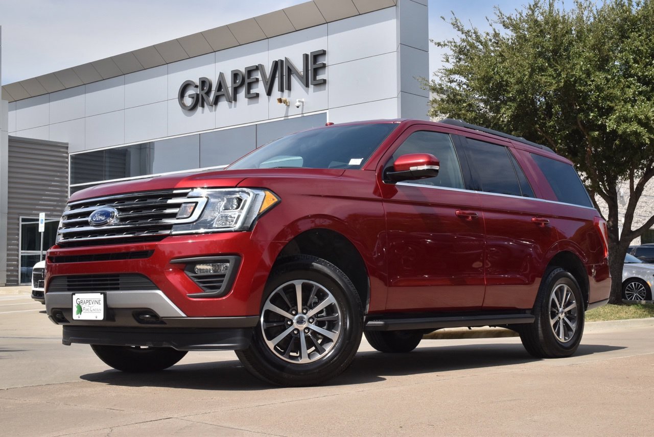 Used 2019 Ford Expedition XLT AWD/4WD image 2