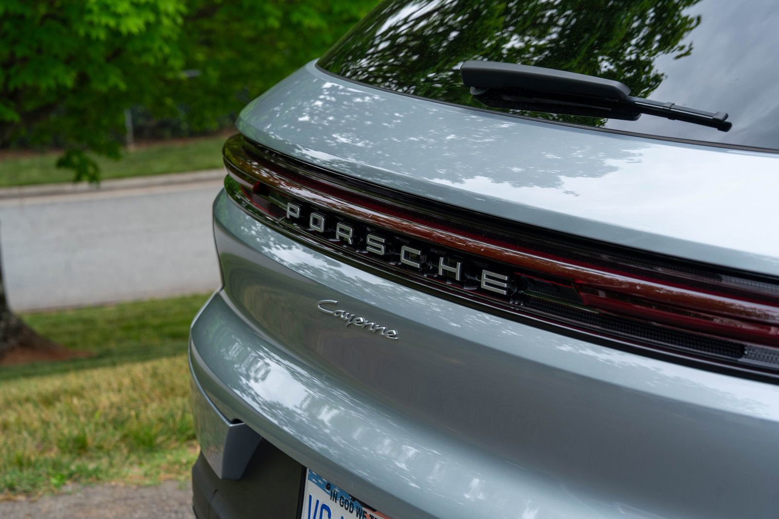 Certified 2024 Porsche Cayenne AWD/4WD image 15