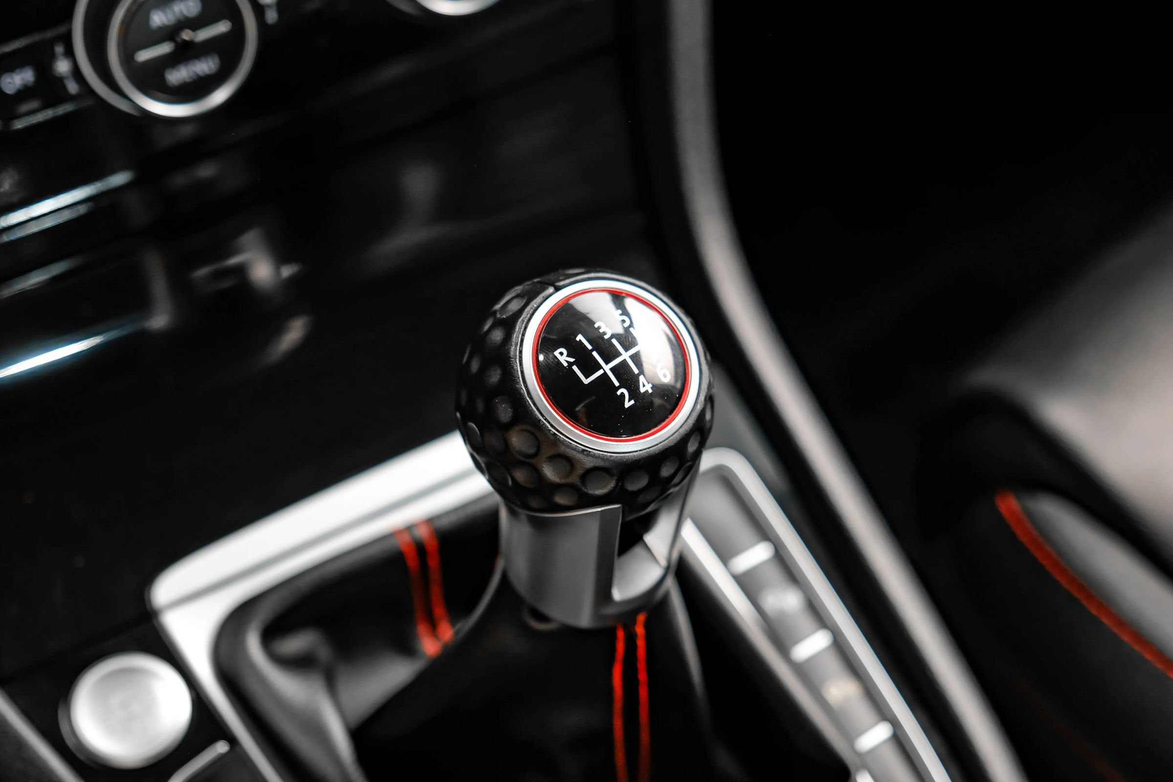 Used 2019 Volkswagen GTI S FWD image 27
