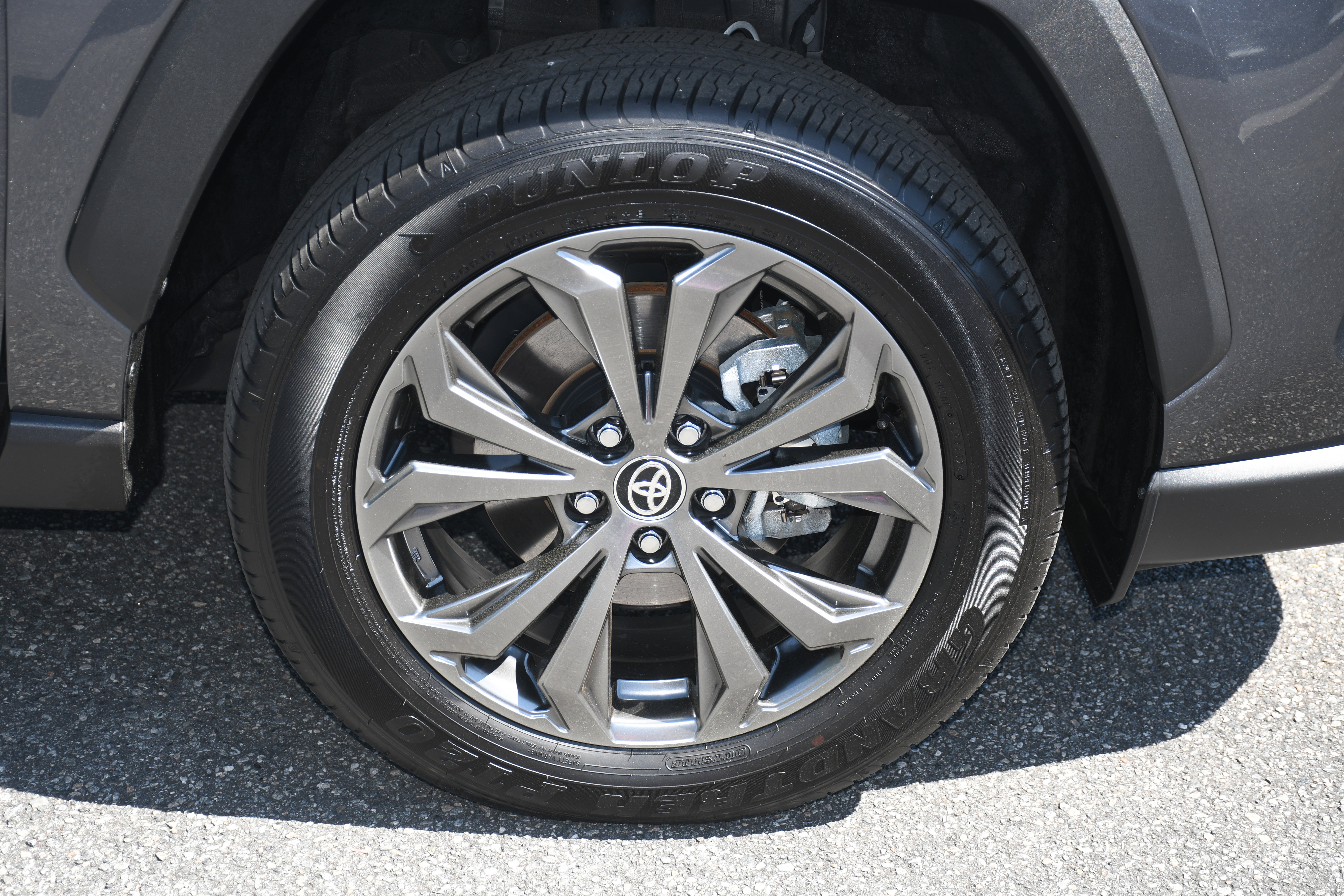 Used 2024 Toyota RAV4 Limited image 23