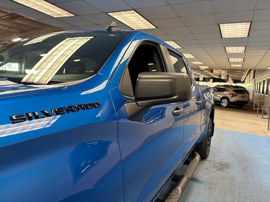 Certified 2023 Chevrolet Silverado 1500 Custom w/ Rally Edition AWD/4WD image 15