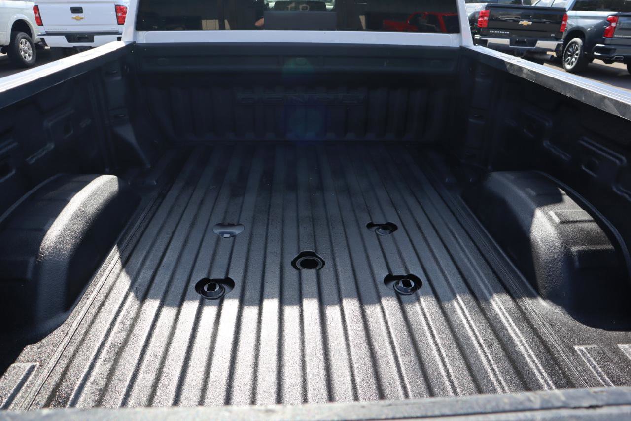 Used 2021 GMC Sierra 3500 Denali w/ Denali Ultimate Package image 9