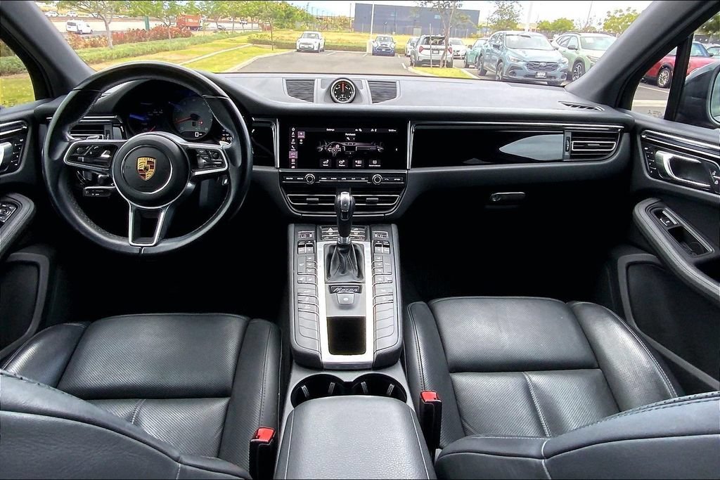 Used 2021 Porsche Macan S AWD/4WD image 14