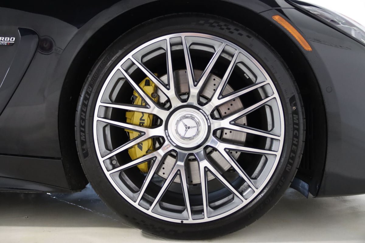 Used 2025 Mercedes-Benz AMG GT 63 image 97
