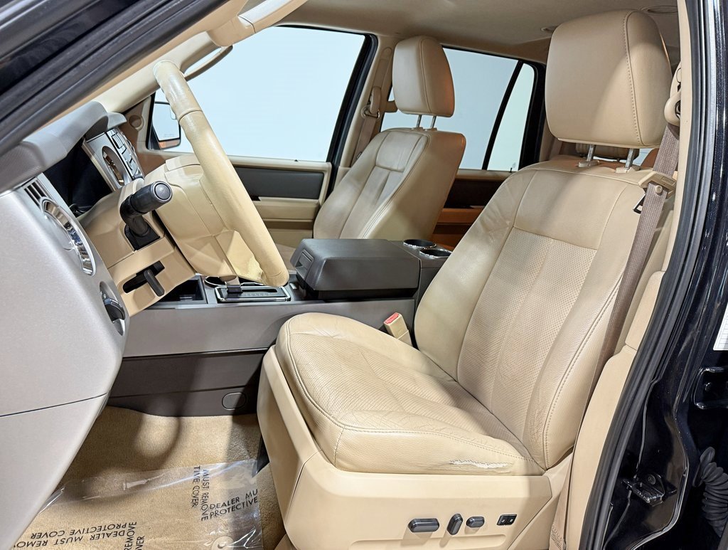 Used 2014 Ford Expedition EL XLT w/ Equipment Group 202A image 24