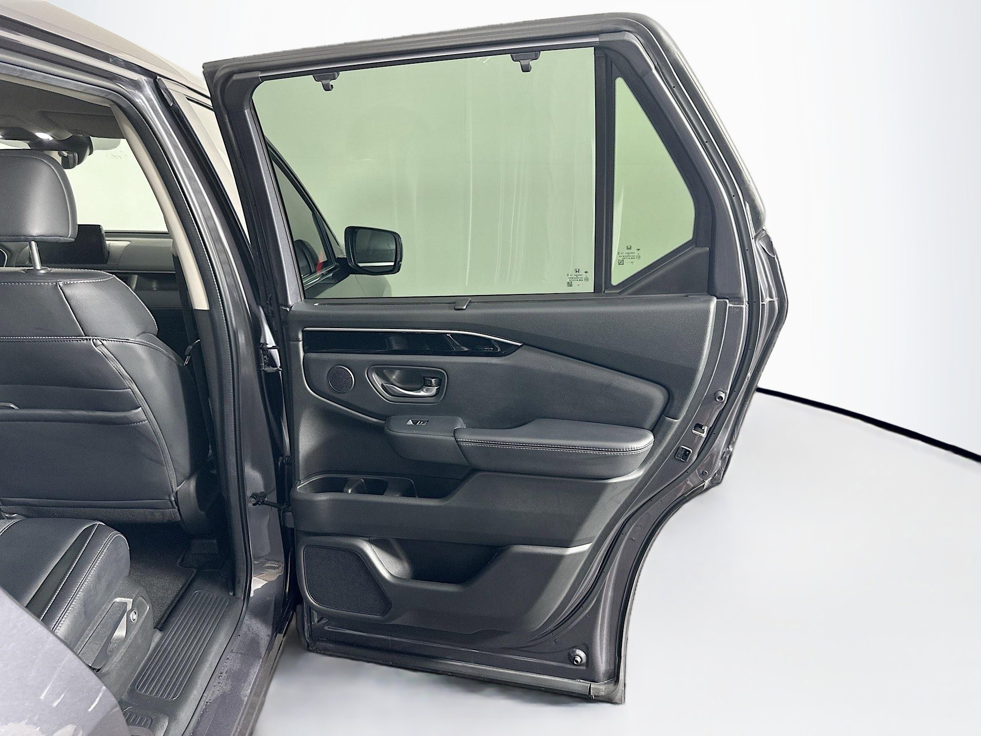 Used 2024 Honda Pilot EX-L image 32